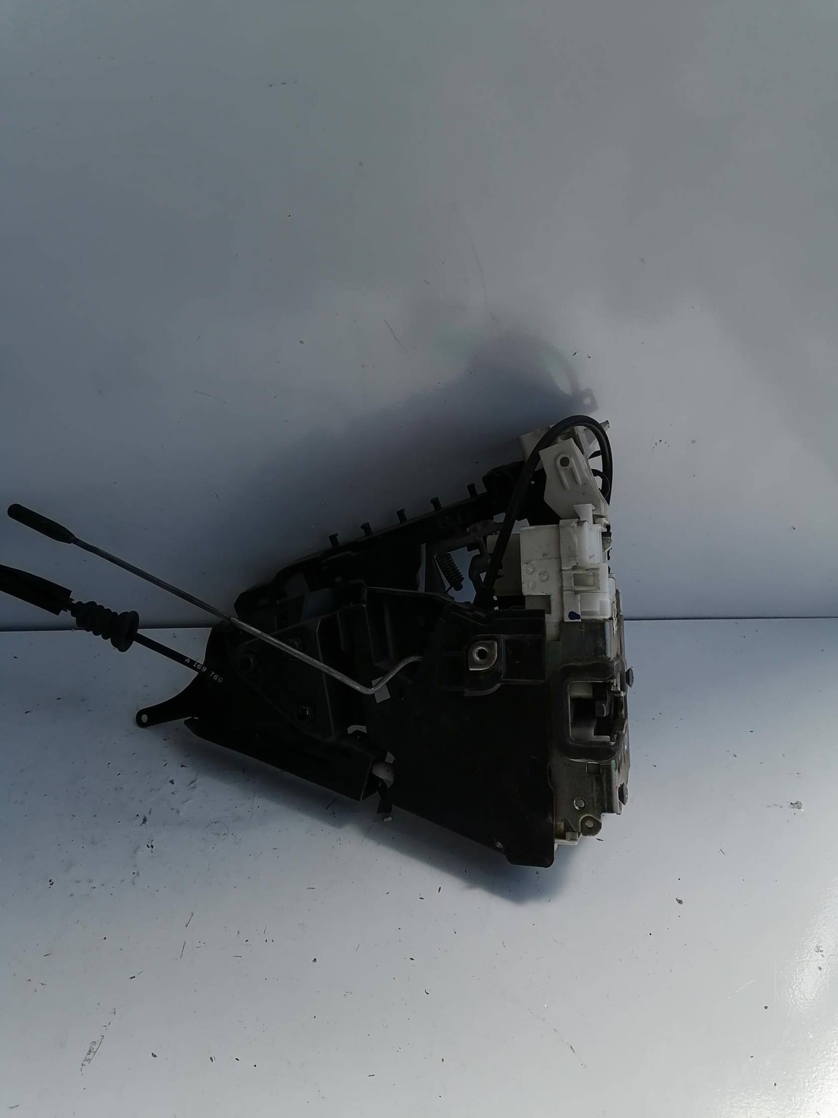 Serratura porta post. sx.